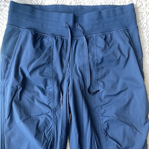 Lululemon‎ Dance Studio Jogger Ink Blue 8 - Picture 4 of 10
